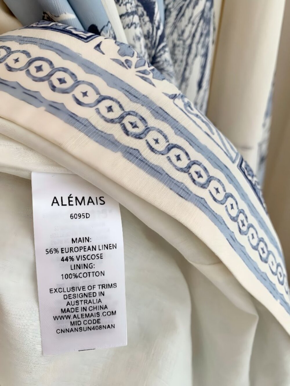 ALEMAIS V-neck patterned mini dress - Picture 12 of 12